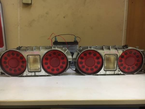 32 スカイライン　ＬＥＤテールランプ