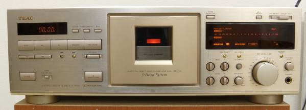 ★動作するも、ジャンク品扱い★TEAC V-7000