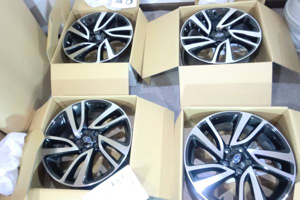 ★スバル レヴォーグ 純正 ENKEI アルミホイール 新車外し 美品