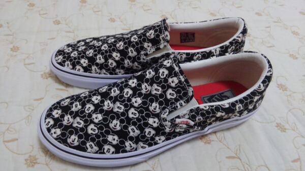 新品★ディズニー × VANS スリッポン 25.5cmミッキーマウス