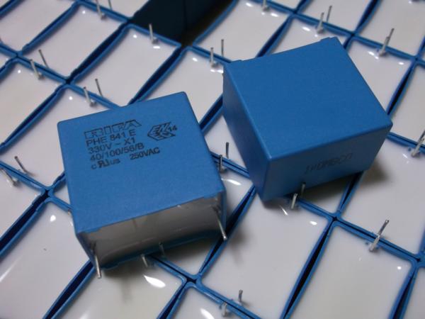 新品★108個★KEMET★プラスチックフィルムコンデンサ★330V1μF