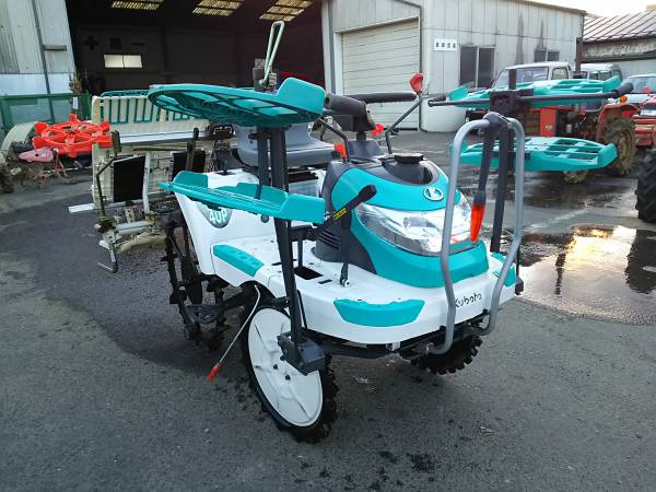 福島県発!! クボタ 田植え機 SPU40P 4条植え こまきちゃん付!!