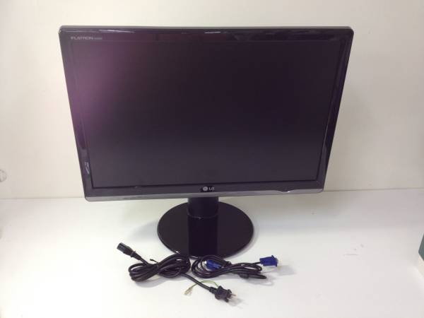 ★LG/液晶モニター/PC/パソコン/W2600VS/25.5インチ/中古