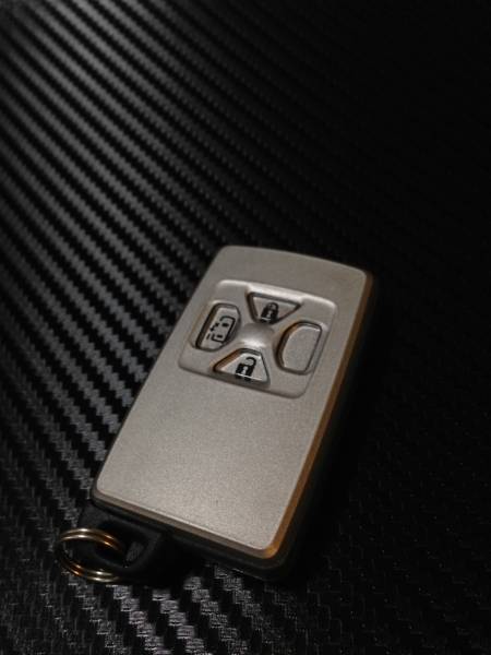 美品】トヨタ純正キーインテグレーテッドウォッチ（20系アルファードで