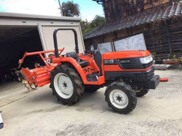 クボタ　トラクター　GT２３　４WD　３１３時間　付属有　兵庫
