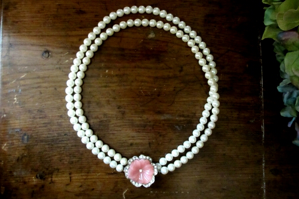 KJLforAVONケネスジェイレーン×エイボン パンジーのネックレス