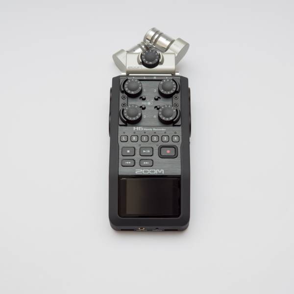 【美品・元箱あり】 ZOOM ( ズーム ) / H6