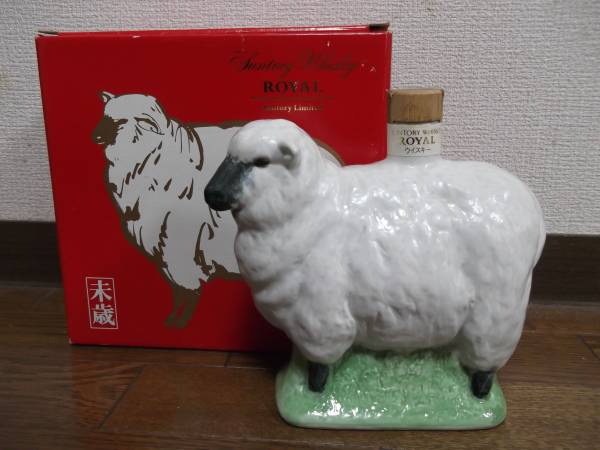 サントリーローヤル☆干支ボトル☆未☆600ml☆箱付き ローヤル 巳歳