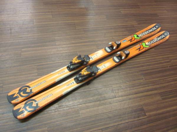 子供用 ROSSIGNOL Radical スキーとストックブーツの3点セット