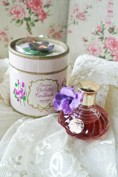 フランスアンティークスミレ香水berdoues violettes de toulouse 最終