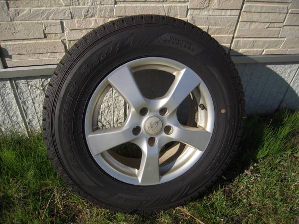 ダンロップ ☆215／70R16 ダンロップ SJ7 12年製 溝超多い☆ グラン 