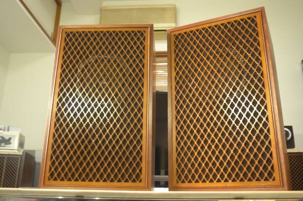JBL サンスイ SP－LE8T エッジ交換済み！美品！ 一般