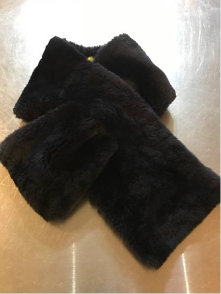 ミルク 刈り毛 マフラー ストール 美品 ☆彡