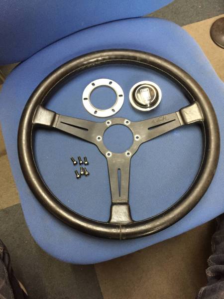 ★　NARDI ナルディ クラッシック 36Φ ステアリング 黒　中古