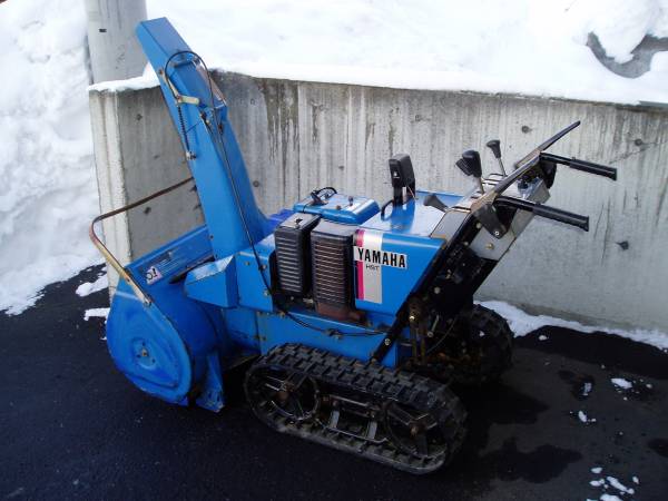 ヤマハ ヤマハ除雪機 8馬力HST 格安 札幌～～ 8馬力 青い除雪機 