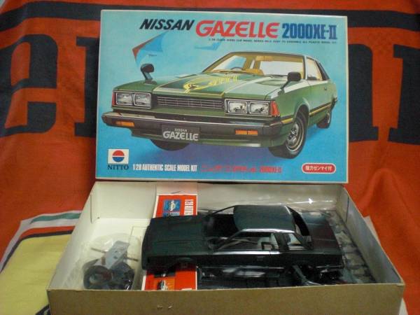 １/28・ガゼール2000XE-Ⅱ＊ゼンマイ付き＊オマケ付き