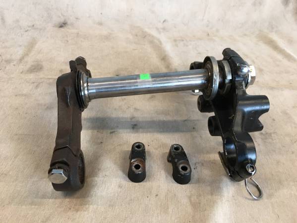 Z650　ステム、トップブリッジ　ザッパー　ショートオフセット