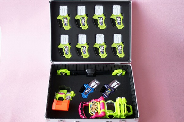 仮面ライダーエグゼイド ベルト ガシャット ケース ガシャコンマグナム 仮面ライダーエグゼイド ベルト ガシャット ケース ガシャコンマグナム