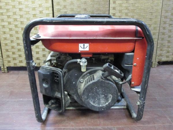 マキタ makita 4サイクル空冷式ガソリン発電機 G2000H 100V 50/60Hz  