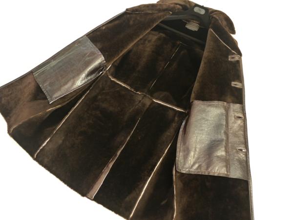 ★PRADAプラダ 豪華イタリア製本革レザームートンファーコート★