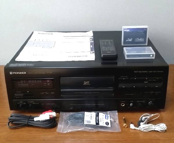 PIONEER DAT D-05 デジタル・オーディオ・テープ・デッキ PIONEERDATD