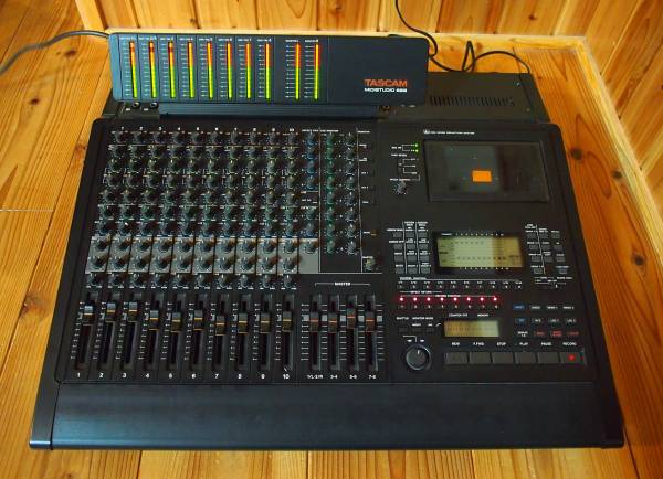 美品 TASCAM 8ch カセットMTR 【MIDISTUDIO 688】 TASCAM PORTA 美品 TASCAM 8ch カセットMTR 【MIDISTUDIO 688】 TASCAM PORTA