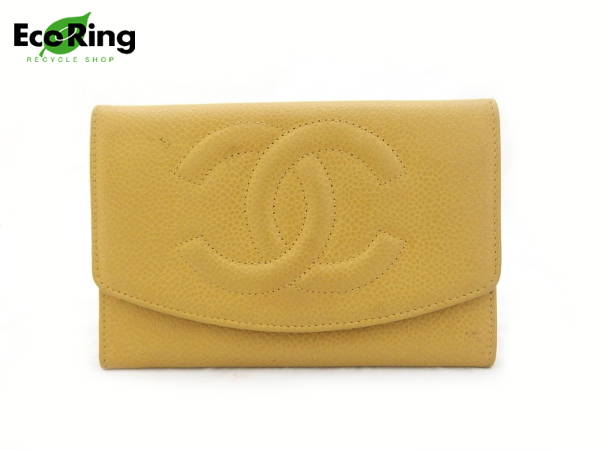 1円 シャネル キャビアスキン 二つ折り コンパクト財布 黄色 ET897