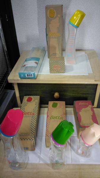 ☆非売品 ドクターベッタ哺乳瓶　スペシャルボトル70ミリ　他240 150 ガラス製ボトル　新品プラスチックボトル/ブラシセット/ブレイン乳首