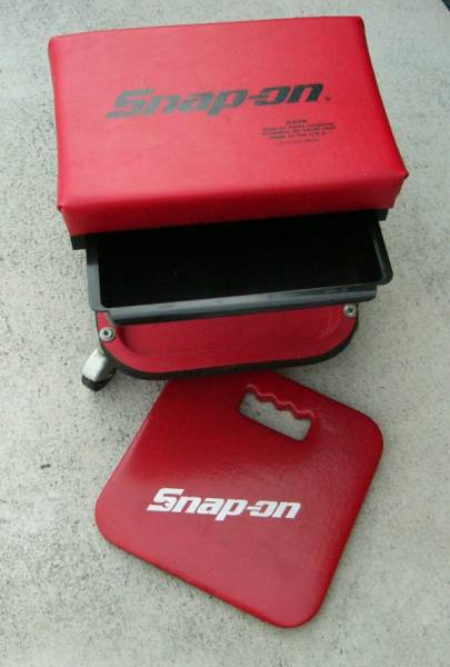 スナップオン 引出し付きシート型クリーパー(赤) 中古 スナップ スナップオン 引出し付きシート型クリーパー(赤) 中古 スナップ