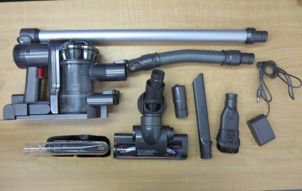 14997☆Dyson DC45 ダイソン コードレス サイクロン 掃除機 現状渡し