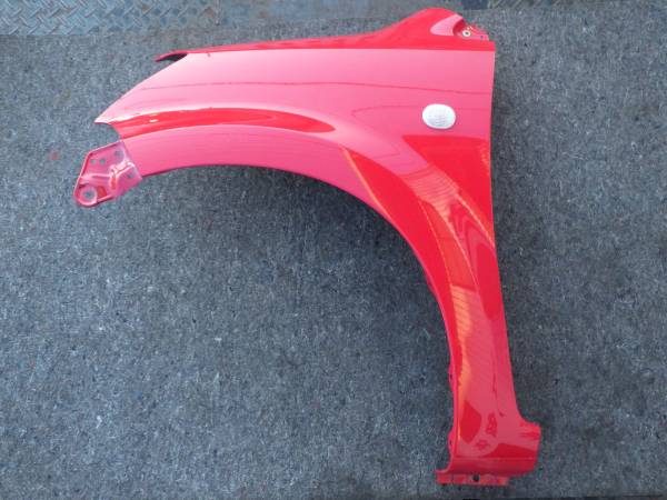 パッソ KGC10 左 フロント フェンダー R40(シャイニングレッド)