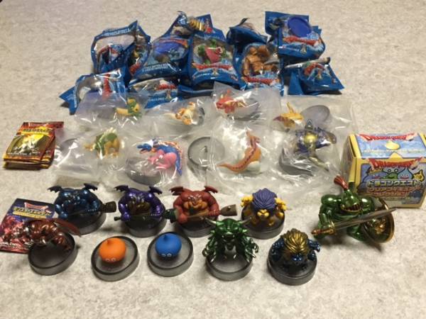 ドラゴンクエスト　ペプシ モンスターフィギュアコレクション 全16種 + モンスターズギャラリー ミニ 17種 + おまけ　まとめ売り