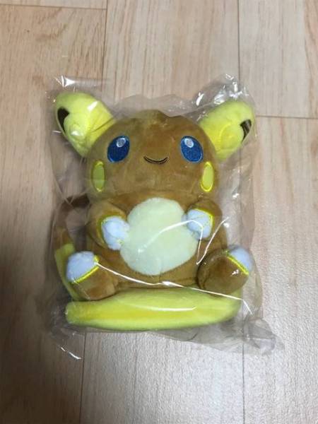 ポケモンドールズ　アローラライチュウ　ぬいぐるみ　ポケセン　ポケモンセンター　ポケモン_2