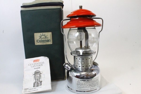 中古美品！ コールマンの100周年記念限定 センテニアルランタン