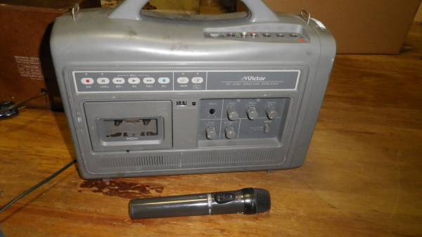 ビクター　ポータブルワイヤレスマイクセット　PE-W80＋WM-P760　中古品