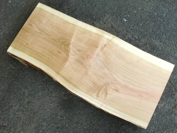 桜（サクラ）808■ワイド 410～450mm！両耳付き無垢板 厚み46mm 長さ1020mm 乾燥材■銘木【国内産天然木】