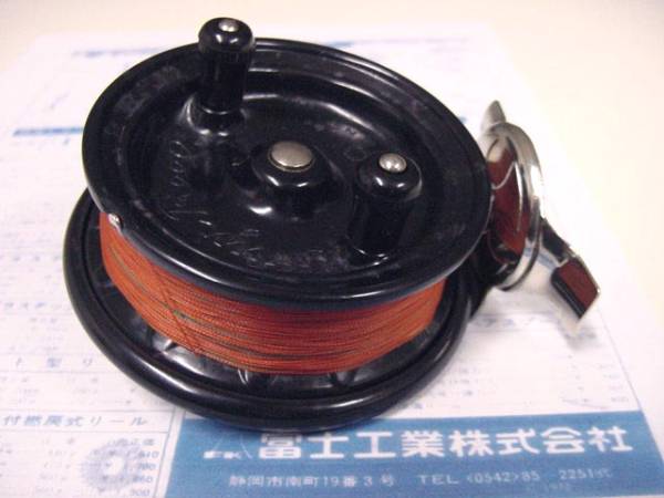 Fuji・25型/黒★■富士工業製片軸受式釣糸捲具