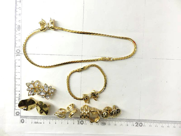 ディオール ニナリッチ Dior ネックレス 1円 Monet - GIVENCHY 2026年