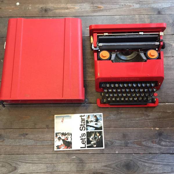 限定品 オリベッティ タイプライター バレンタイン 赤いバケツ