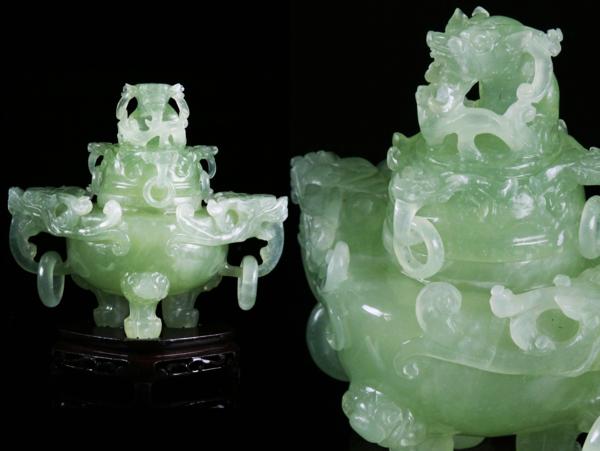 【昊】中国古玩 砡製 玉 龍蓋獅子三足透細工香炉 唐木台付[D77c]