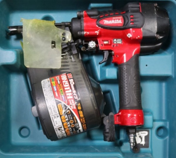 中古マキタ高圧エア釘打AN911H