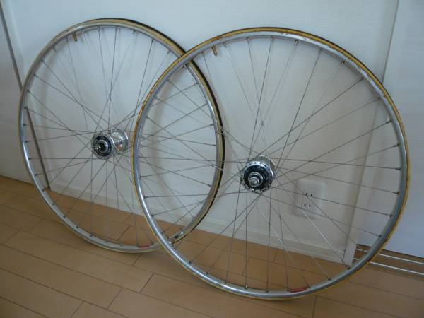 自転車 美品！ araya red × dura-ace ホイール njs ピスト 競輪