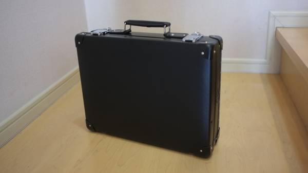 グローブトロッター16インチスリムアタッシュケース　オリジナルブラック未使用品
