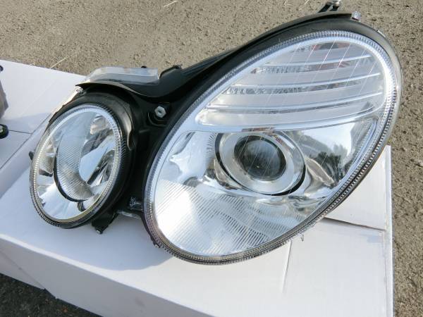 【新品未使用】DEPO製!ベンツ Eクラス W211 前期HID車用 後期ヘッドライト