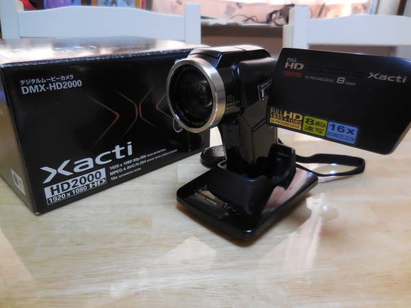 SANYO Xacti フルHDデジタルムービーカメラ DMX-HD2000
