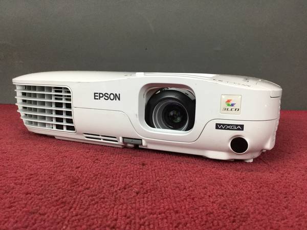 EPSON EB-W8 プロジェクター●現状品