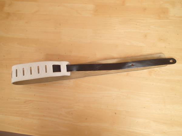 《ギター・ストラップ》_2