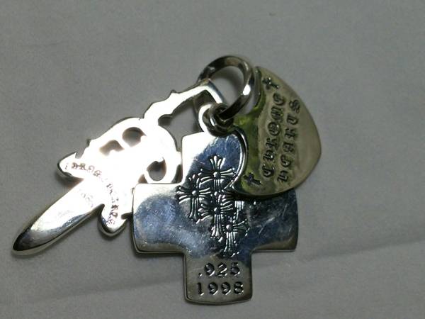 【クロムハーツ】スリートリンケッツペンダント