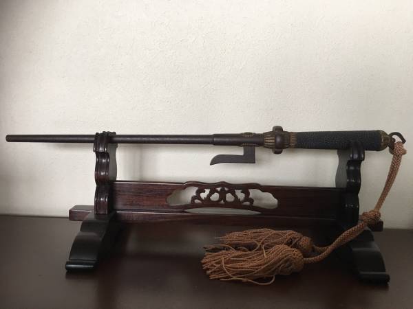 透彫火焔鍬形に龍の兜（収納タイプ） ◇武具 兜割 ◇長尺の兜割り 時代