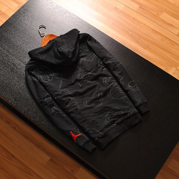 新品※JORDAN MAN※ 肩袖連体化　フード付きバーカ　サイズM　黒　